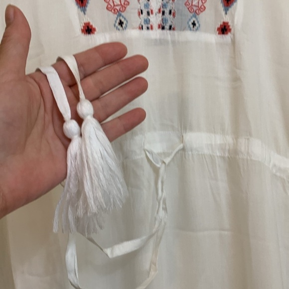 Guadalupe Design | NWT Gracie Viscose Embroidered Kaftan Beach Coverup Dress OS - Picture 6 of 17